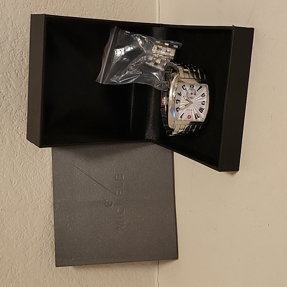 Trade - Picture 10 of 10